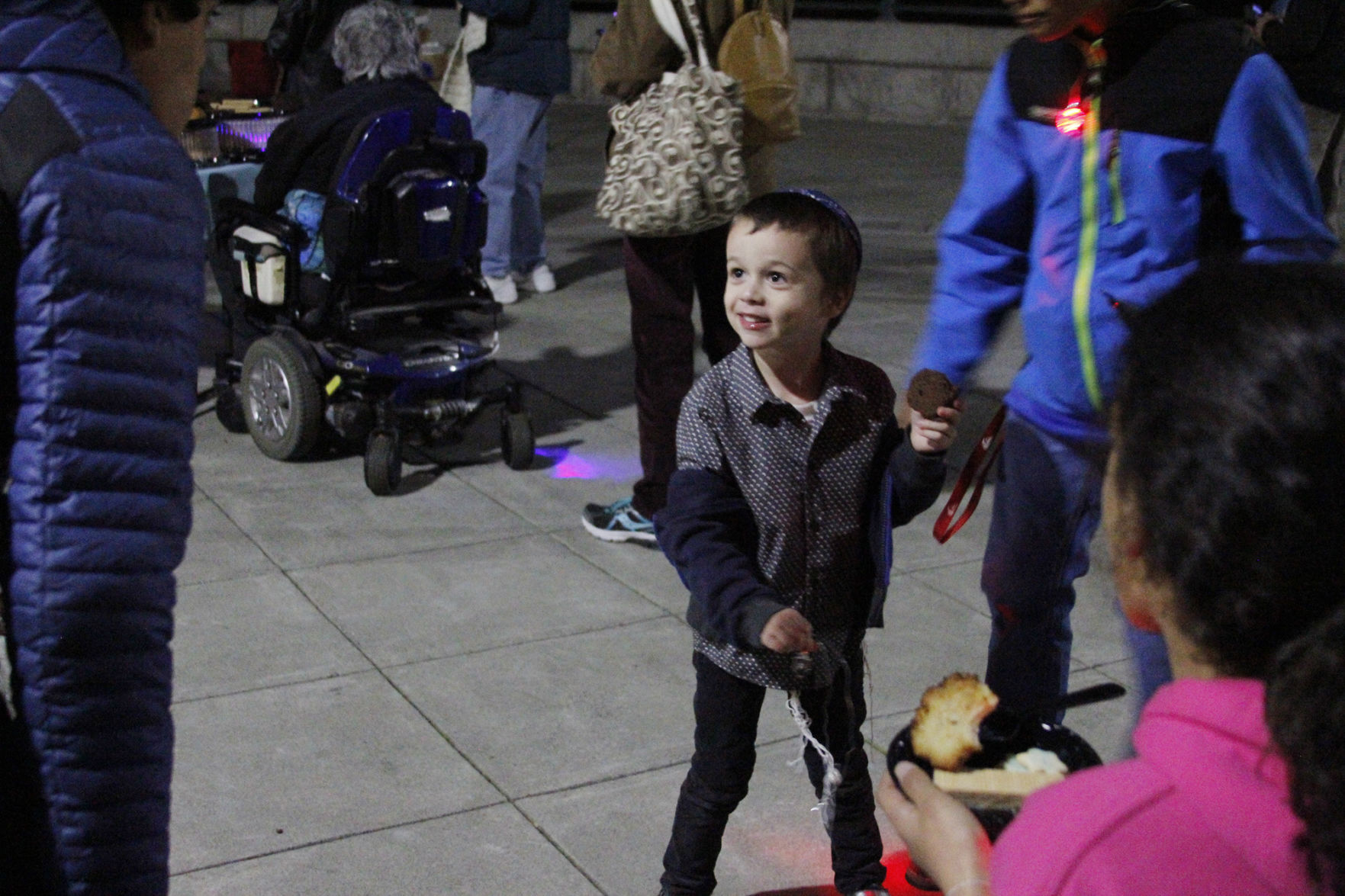 Hanukkah celebration downtown brings light to Napa